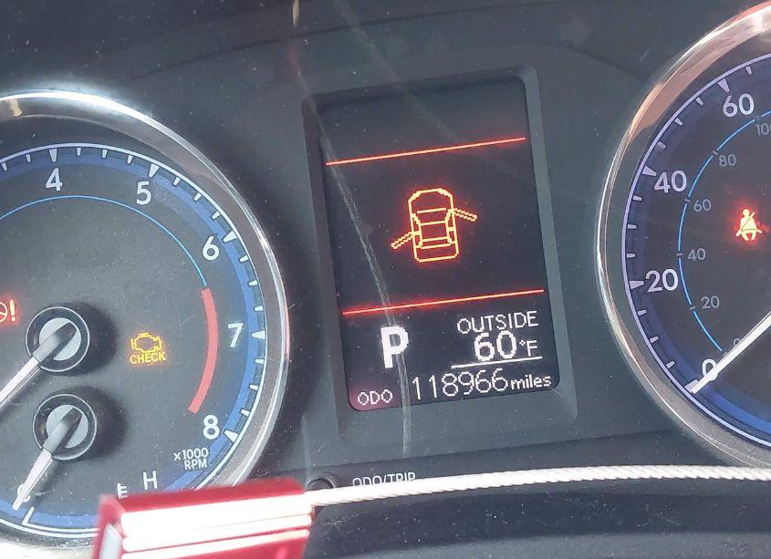 Photo 15 of 2017 Toyota Corolla LE (VIN 2T1BURHEXHC933214)