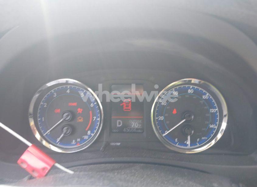 Photo 7 of 2017 Toyota Corolla LE (VIN 2T1BURHEXHC935285)