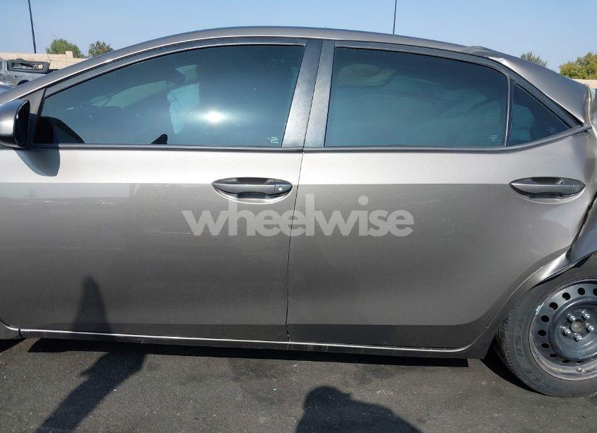 Photo 14 of 2017 Toyota Corolla LE (VIN 2T1BURHEXHC940342)