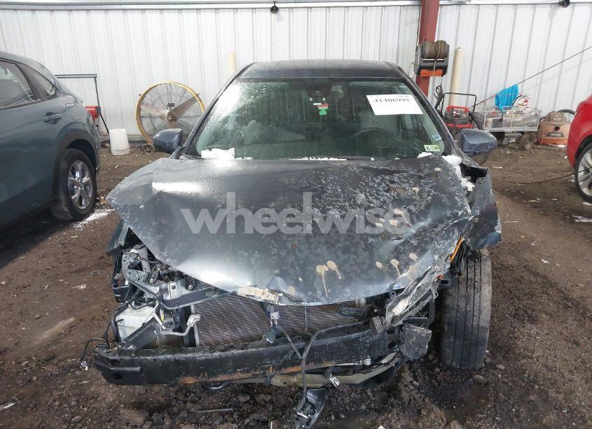 Photo 12 of 2017 Toyota Corolla LE (VIN 2T1BURHEXHC942544)