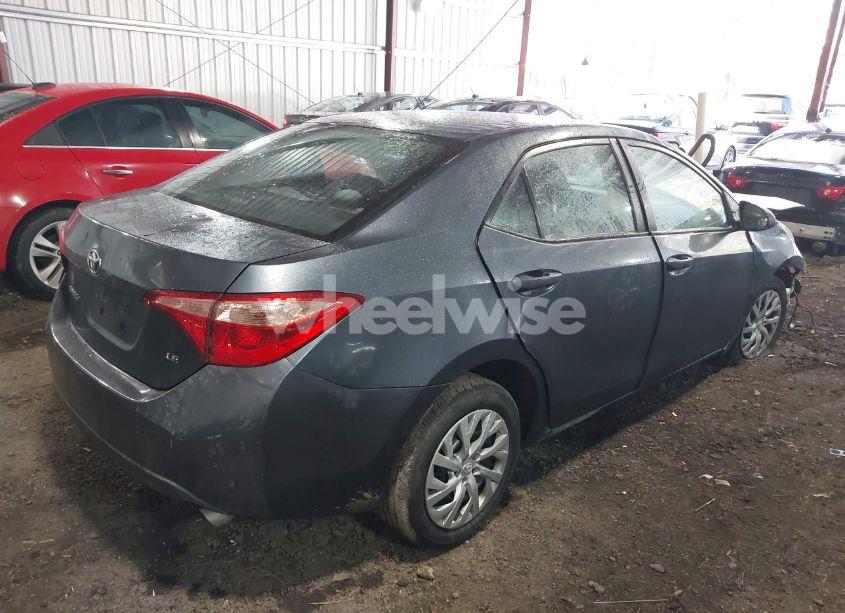 Photo 4 of 2017 Toyota Corolla LE (VIN 2T1BURHEXHC942544)