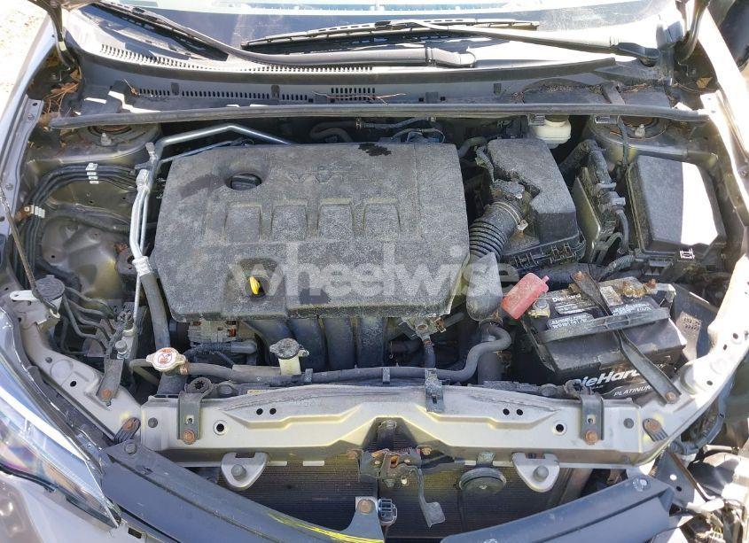 Photo 10 of 2017 Toyota Corolla LE (VIN 2T1BURHEXHC960185)