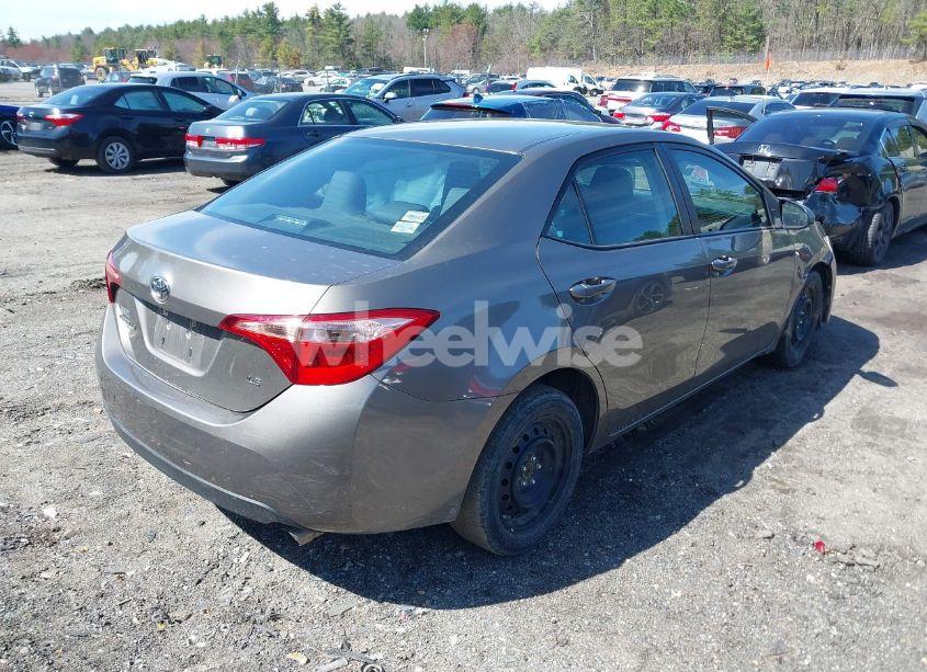 Photo 4 of 2017 Toyota Corolla LE (VIN 2T1BURHEXHC960185)