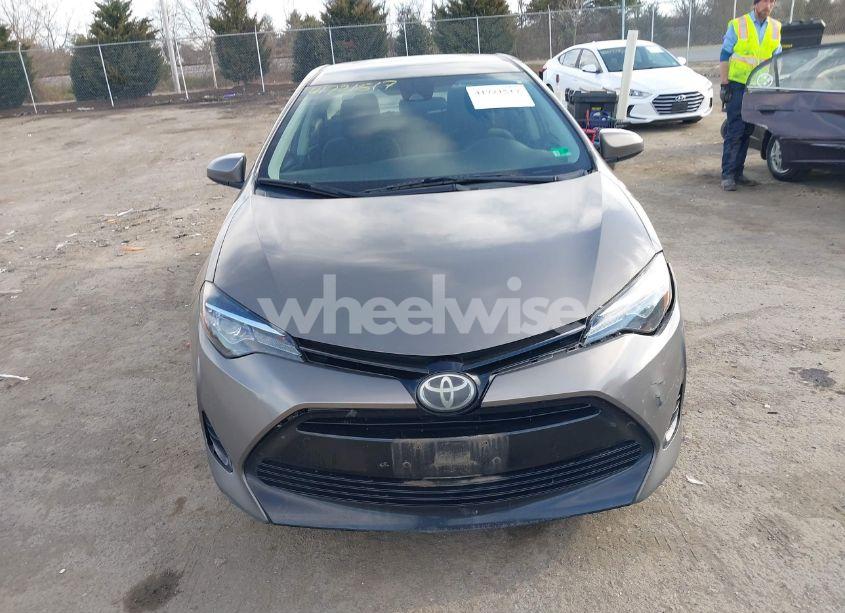 Photo 12 of 2017 Toyota Corolla LE (VIN 2T1BURHEXHC963653)