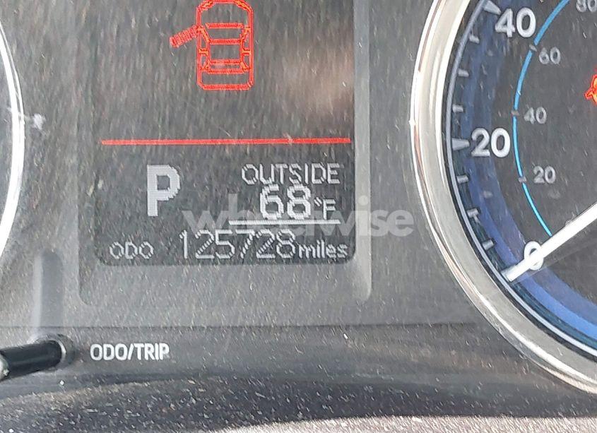 Photo 15 of 2017 Toyota Corolla LE (VIN 2T1BURHEXHC963653)