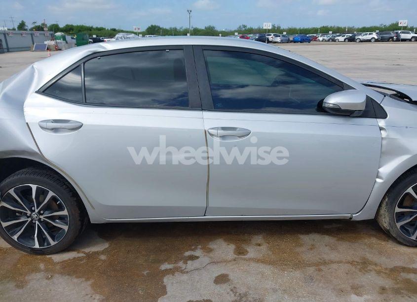 Photo 13 of 2018 Toyota Corolla SE (VIN 2T1BURHEXJC014934)