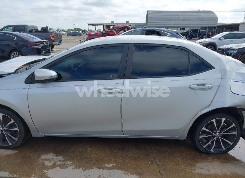 Photo 14 of 2018 Toyota Corolla SE (VIN 2T1BURHEXJC014934)