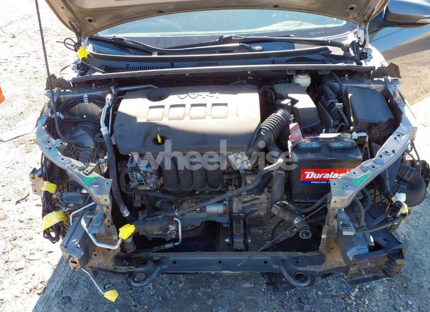 Photo 10 of 2018 Toyota Corolla SE (VIN 2T1BURHEXJC015856)