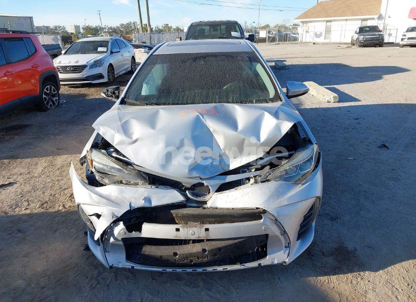 Photo 12 of 2018 Toyota Corolla L/LE/XLE/SE/XSE (VIN 2T1BURHEXJC033824)