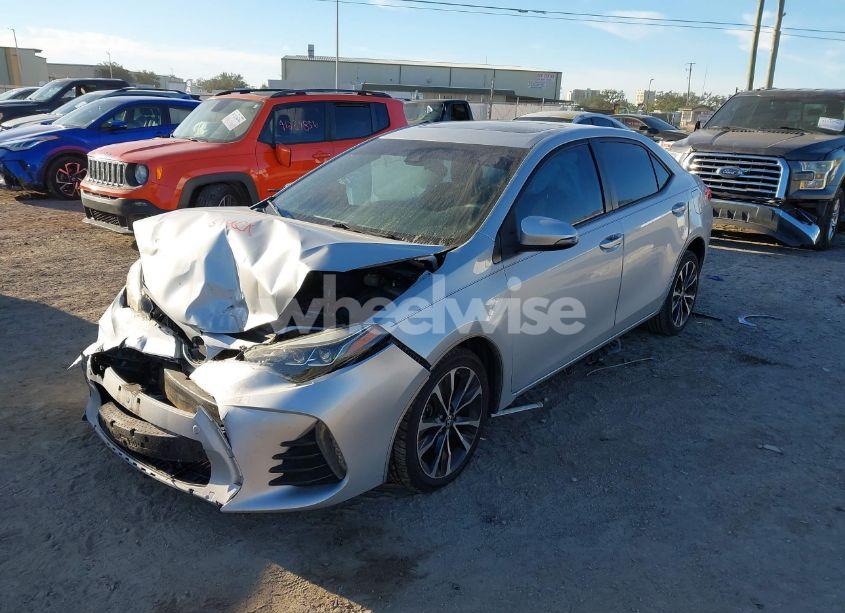 Photo 2 of 2018 Toyota Corolla L/LE/XLE/SE/XSE (VIN 2T1BURHEXJC033824)