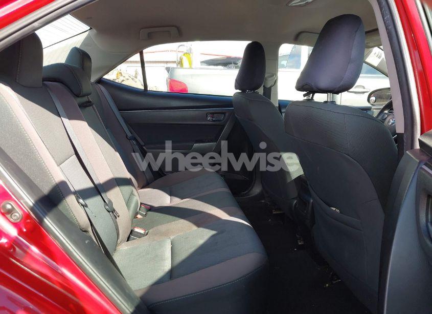 Photo 8 of 2018 Toyota Corolla LE (VIN 2T1BURHEXJC064457)