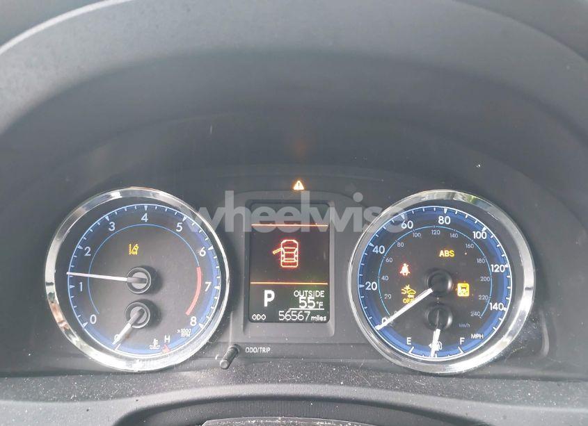 Photo 7 of 2018 Toyota Corolla LE (VIN 2T1BURHEXJC071036)