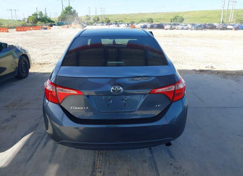 Photo 17 of 2018 Toyota Corolla LE (VIN 2T1BURHEXJC076771)