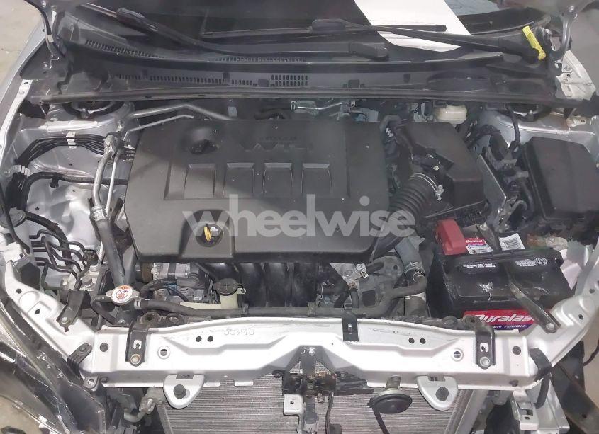 Photo 10 of 2018 Toyota Corolla SE (VIN 2T1BURHEXJC077757)