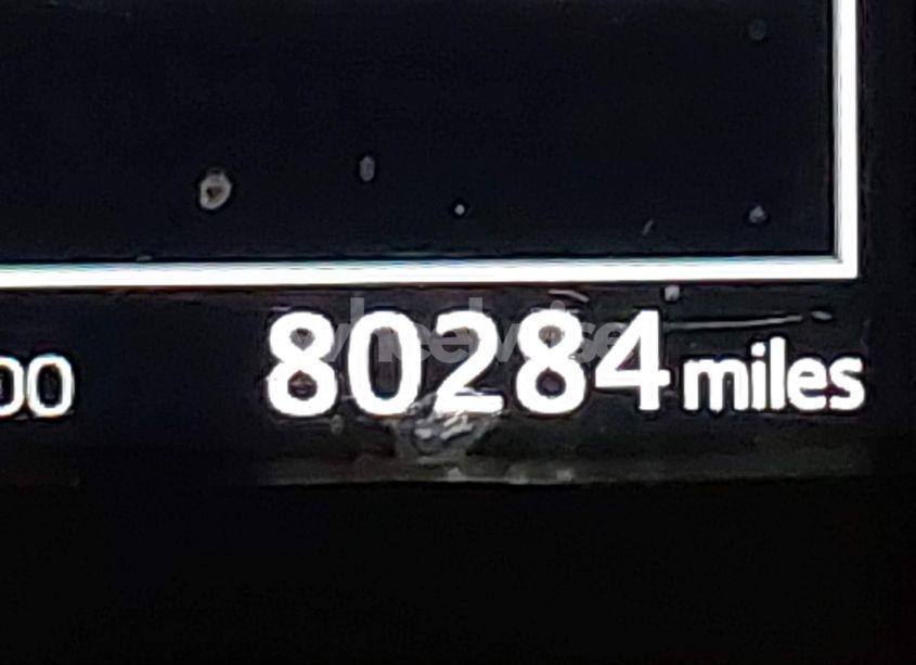 Photo 15 of 2018 Toyota Corolla SE (VIN 2T1BURHEXJC077757)