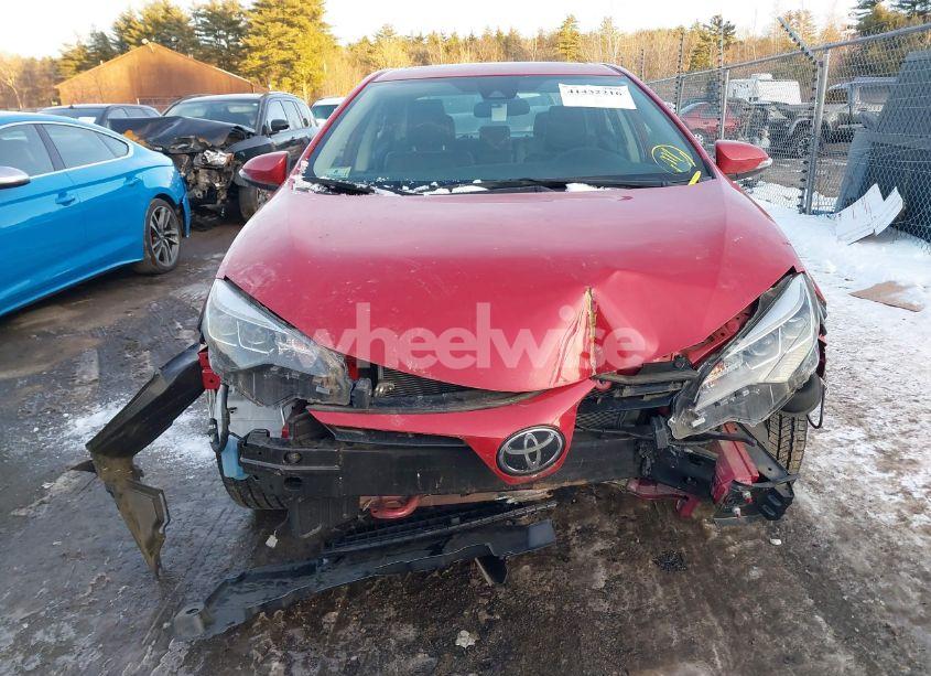 Photo 13 of 2018 Toyota Corolla XSE (VIN 2T1BURHEXJC082814)
