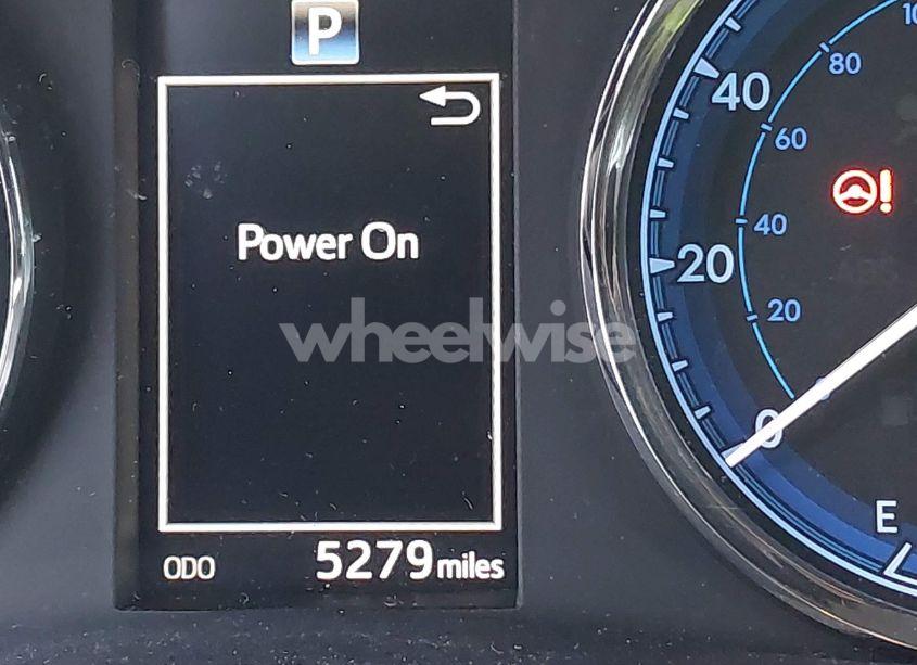 Photo 16 of 2018 Toyota Corolla XSE (VIN 2T1BURHEXJC082814)