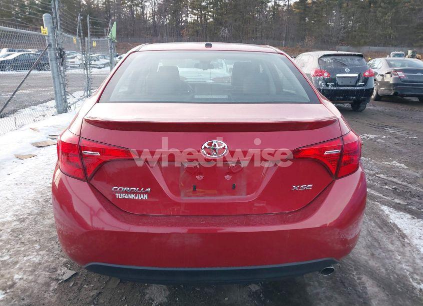 Photo 17 of 2018 Toyota Corolla XSE (VIN 2T1BURHEXJC082814)