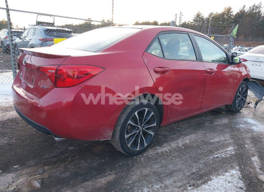 Photo 4 of 2018 Toyota Corolla XSE (VIN 2T1BURHEXJC082814)