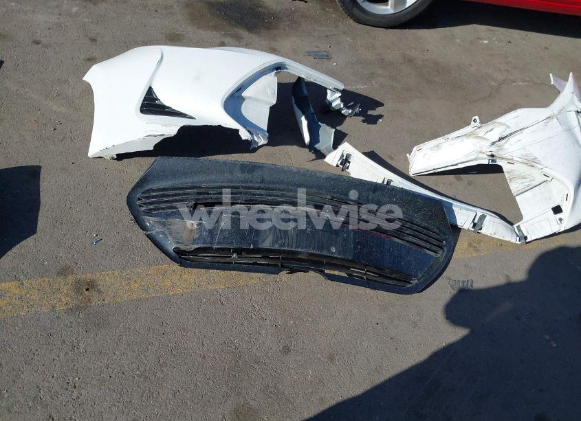 Photo 12 of 2018 Toyota Corolla LE (VIN 2T1BURHEXJC096289)