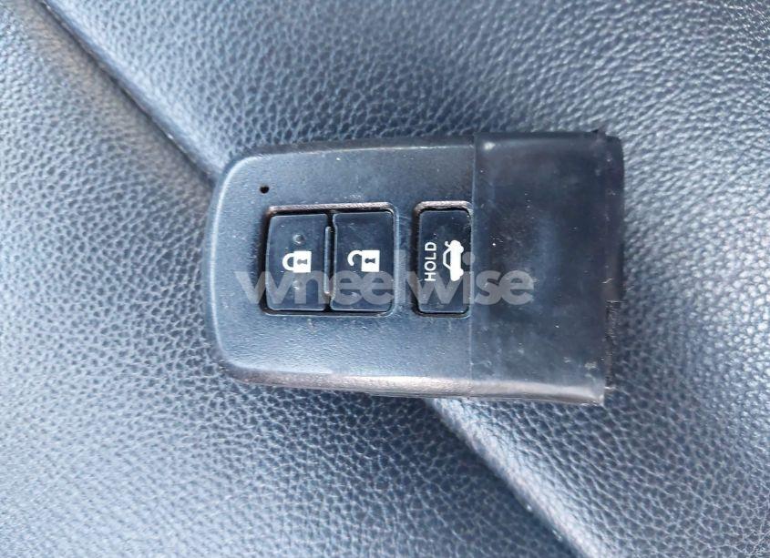 Photo 11 of 2018 Toyota Corolla XSE (VIN 2T1BURHEXJC108263)