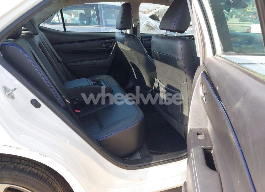 Photo 8 of 2018 Toyota Corolla XSE (VIN 2T1BURHEXJC108263)