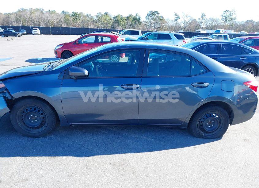 Photo 14 of 2018 Toyota Corolla LE (VIN 2T1BURHEXJC124415)