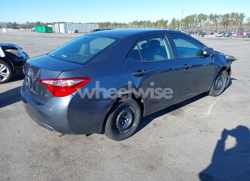 Photo 4 of 2018 Toyota Corolla LE (VIN 2T1BURHEXJC124415)