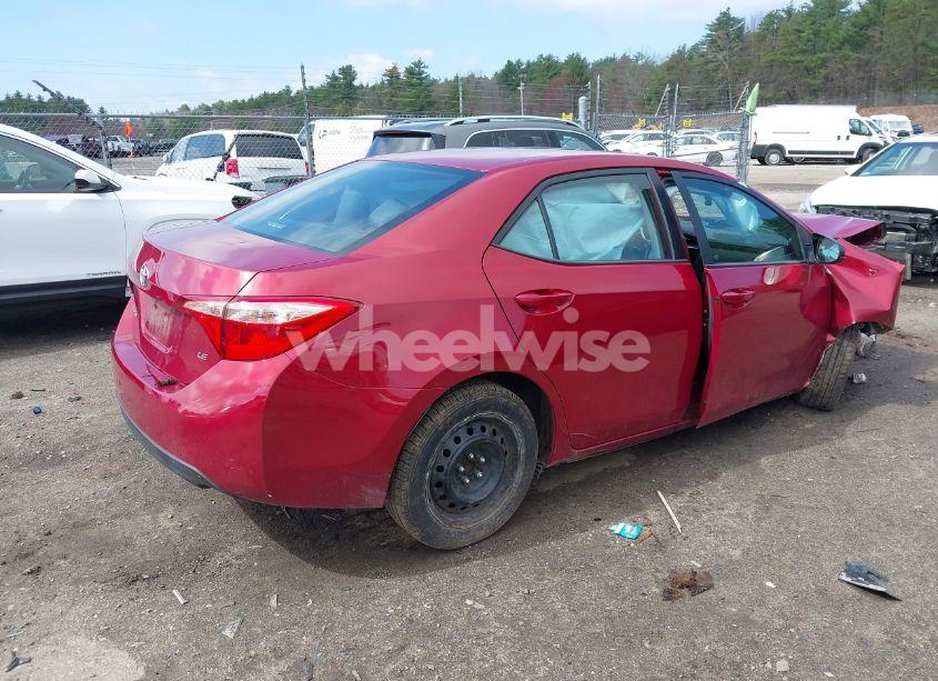 Photo 4 of 2018 Toyota Corolla LE (VIN 2T1BURHEXJC991572)