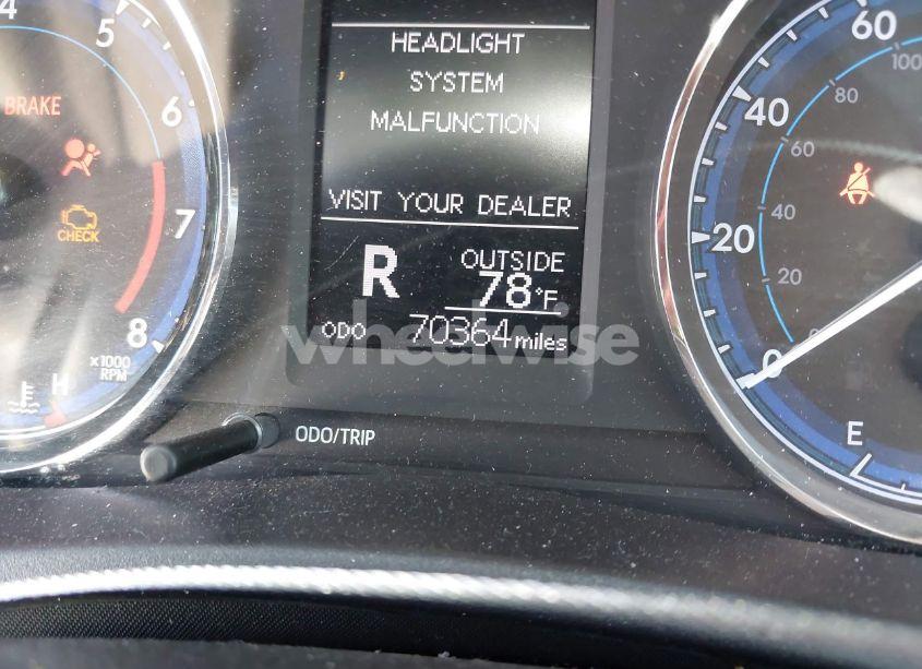 Photo 16 of 2019 Toyota Corolla LE (VIN 2T1BURHEXKC125579)