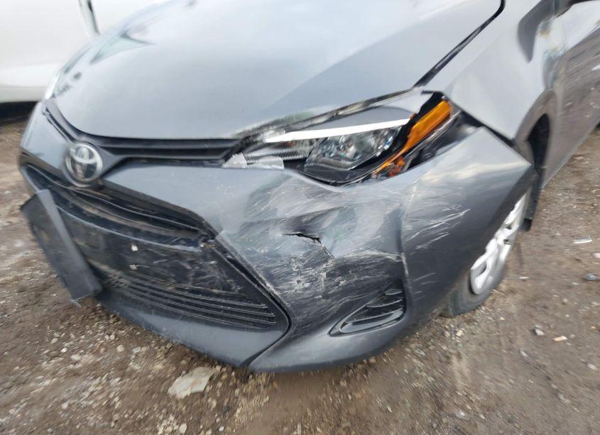 Photo 6 of 2019 Toyota Corolla L (VIN 2T1BURHEXKC126988)