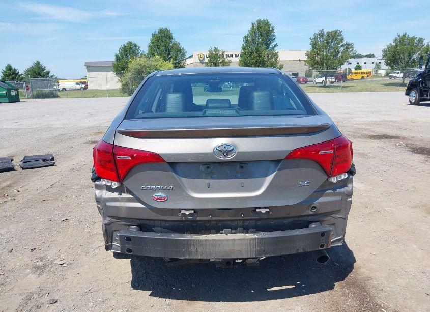 Photo 17 of 2019 Toyota Corolla SE (VIN 2T1BURHEXKC131771)