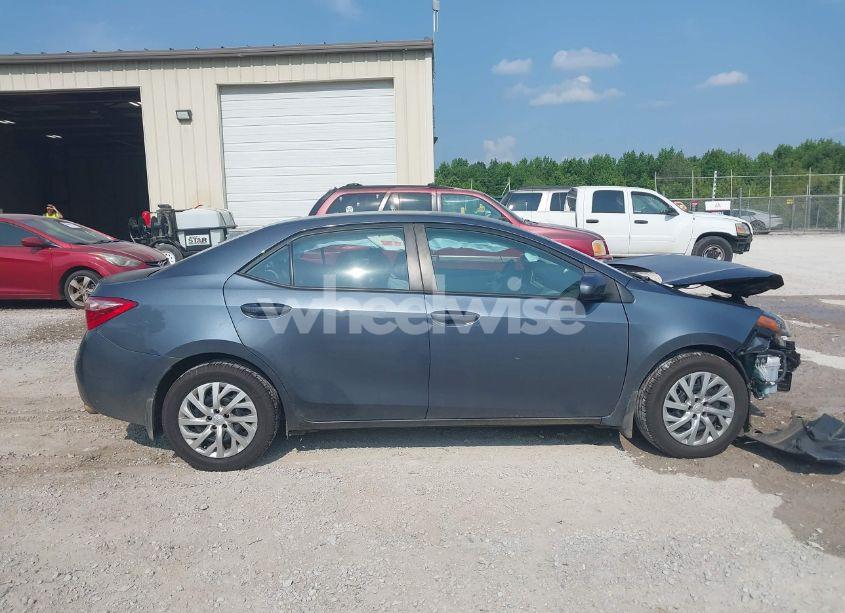 Photo 14 of 2019 Toyota Corolla LE (VIN 2T1BURHEXKC144519)