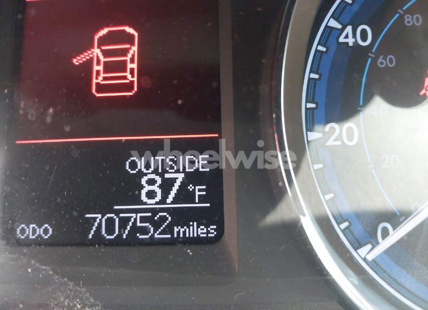 Photo 16 of 2019 Toyota Corolla LE (VIN 2T1BURHEXKC144519)