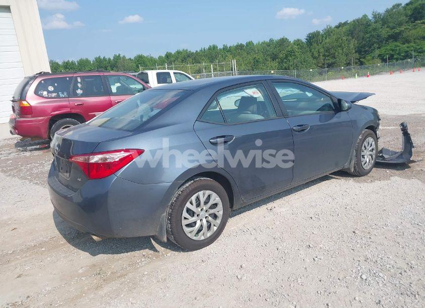 Photo 4 of 2019 Toyota Corolla LE (VIN 2T1BURHEXKC144519)