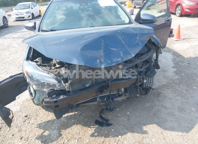 Photo 6 of 2019 Toyota Corolla LE (VIN 2T1BURHEXKC144519)