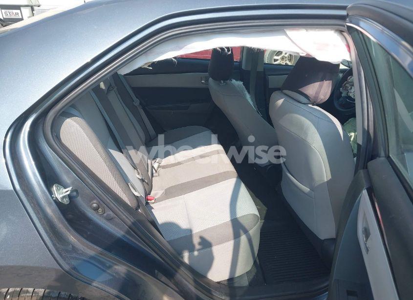 Photo 8 of 2019 Toyota Corolla LE (VIN 2T1BURHEXKC144519)