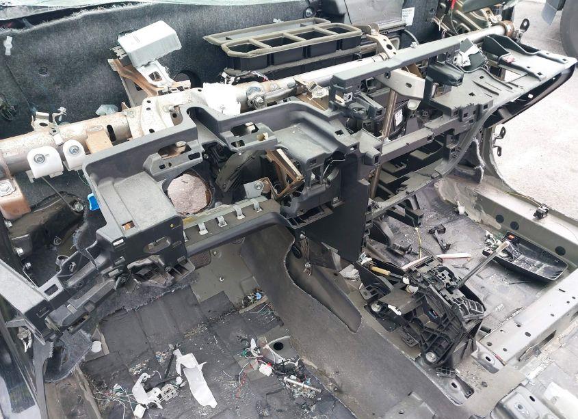 Photo 14 of 2019 Toyota Corolla SE (VIN 2T1BURHEXKC154404)