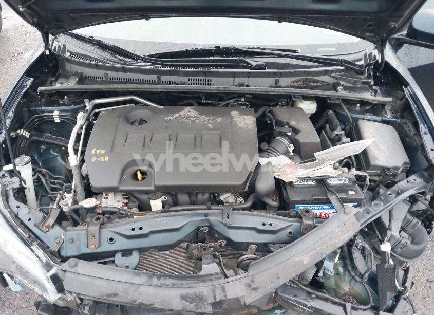 Photo 10 of 2019 Toyota Corolla LE (VIN 2T1BURHEXKC185698)