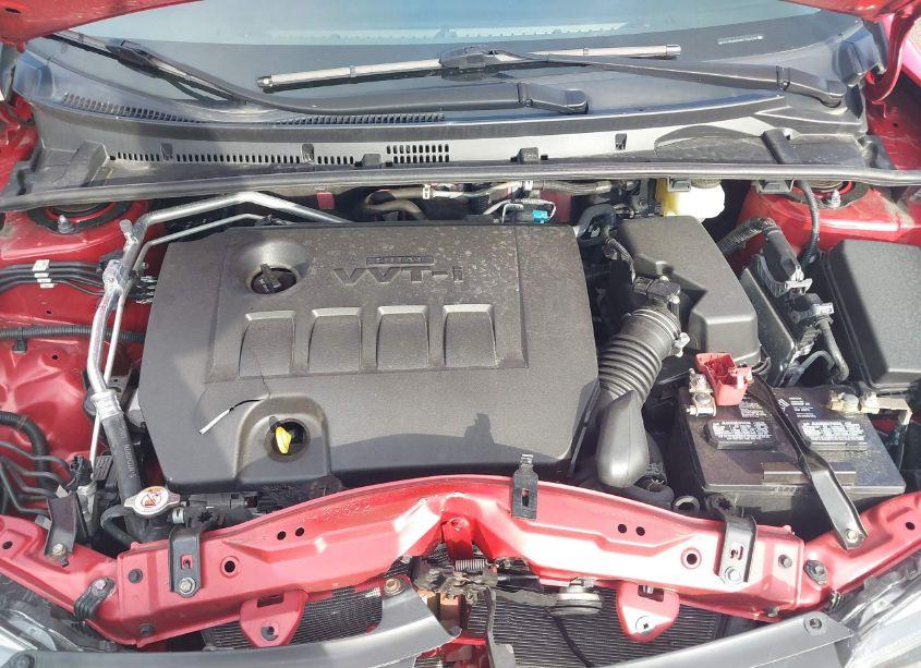 Photo 10 of 2019 Toyota Corolla LE (VIN 2T1BURHEXKC190139)