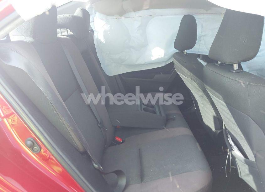 Photo 8 of 2019 Toyota Corolla LE (VIN 2T1BURHEXKC192487)