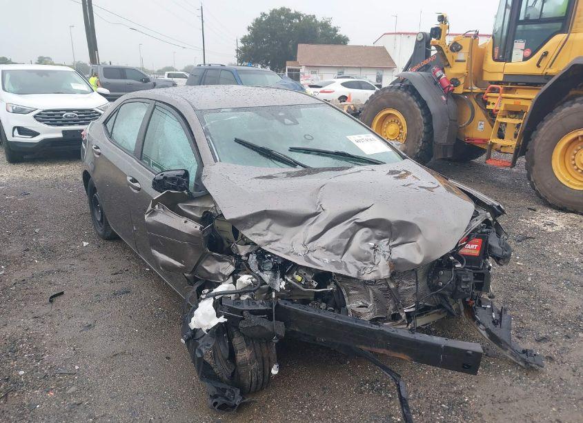 2019 Toyota Corolla LE (VIN 2T1BURHEXKC201253) main photo