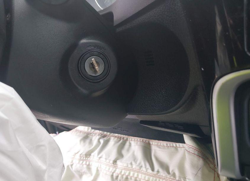 Photo 11 of 2019 Toyota Corolla LE (VIN 2T1BURHEXKC201253)