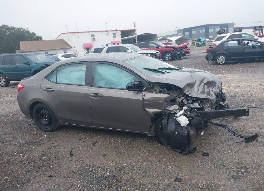 Photo 14 of 2019 Toyota Corolla LE (VIN 2T1BURHEXKC201253)