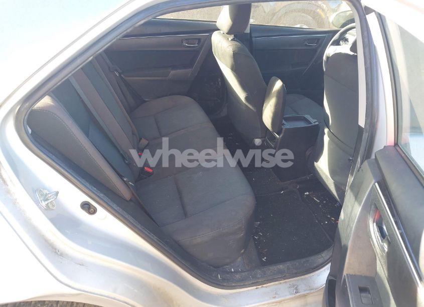 Photo 8 of 2019 Toyota Corolla LE (VIN 2T1BURHEXKC208686)