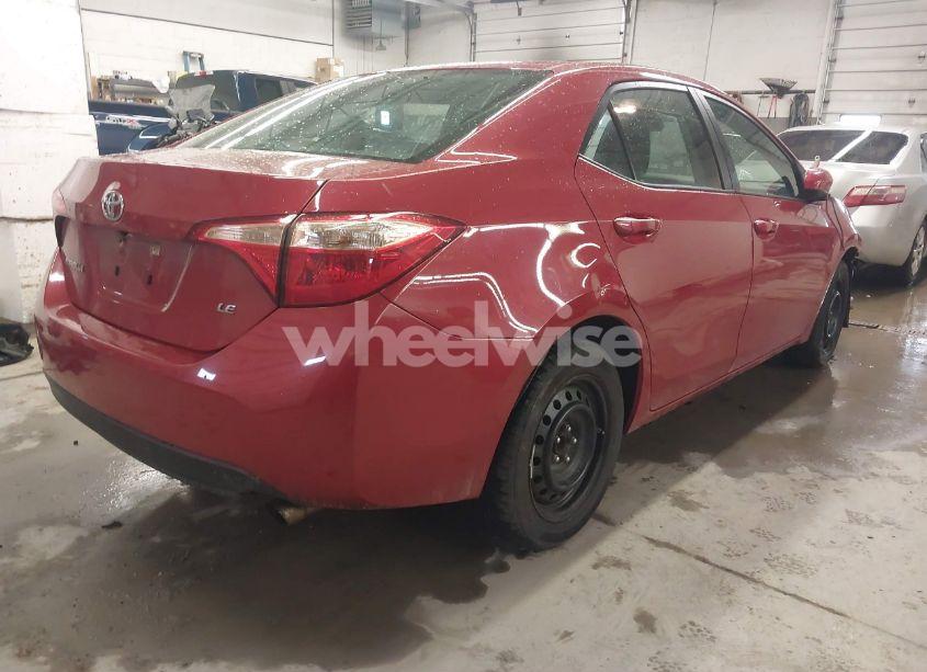 Photo 4 of 2019 Toyota Corolla LE (VIN 2T1BURHEXKC213161)