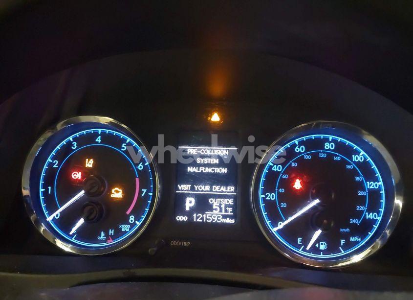 Photo 7 of 2019 Toyota Corolla LE (VIN 2T1BURHEXKC213161)