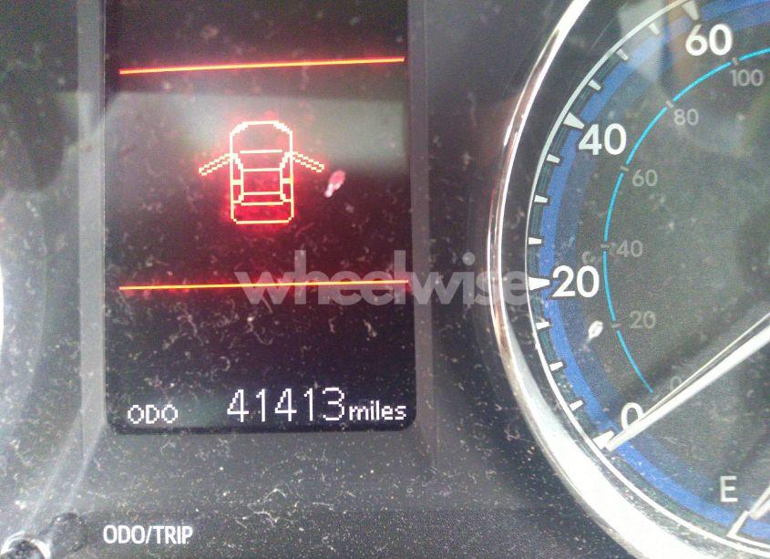 Photo 7 of 2019 Toyota Corolla L (VIN 2T1BURHEXKC215007)