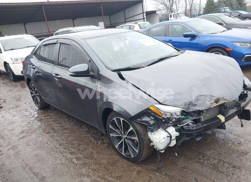 Photo 14 of 2019 Toyota Corolla SE (VIN 2T1BURHEXKC217601)