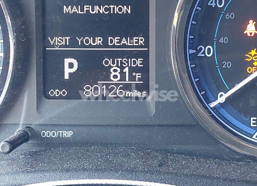 Photo 16 of 2019 Toyota Corolla LE (VIN 2T1BURHEXKC230753)